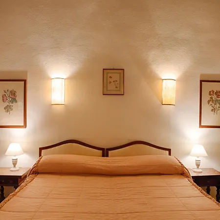 Rucellai Bed & Breakfast 2*