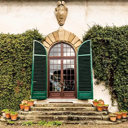 Rucellai Bed and Breakfast 4*